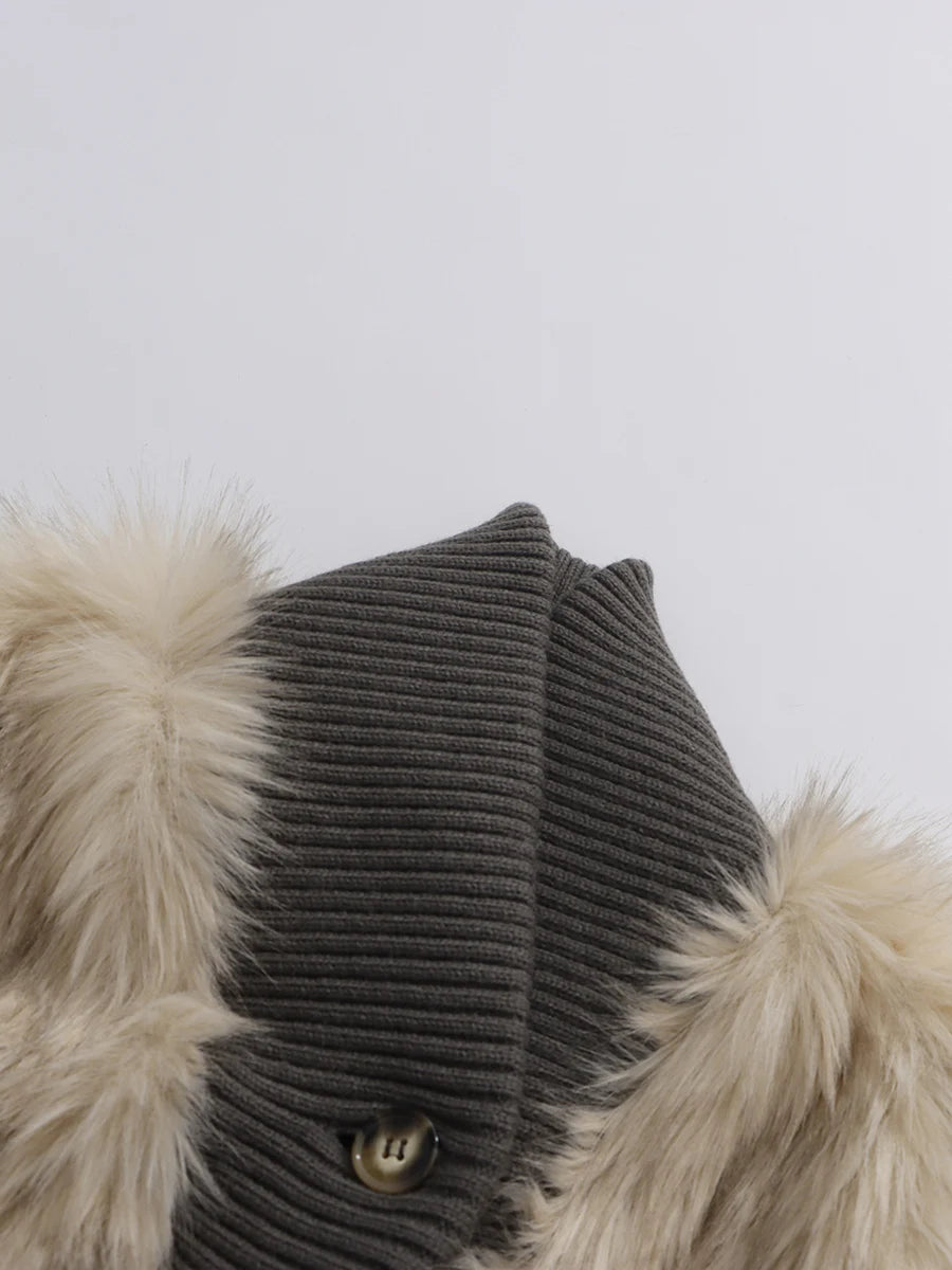 TWOTWINSTYLE V Neck Sleeveless Patchwork Fur Top