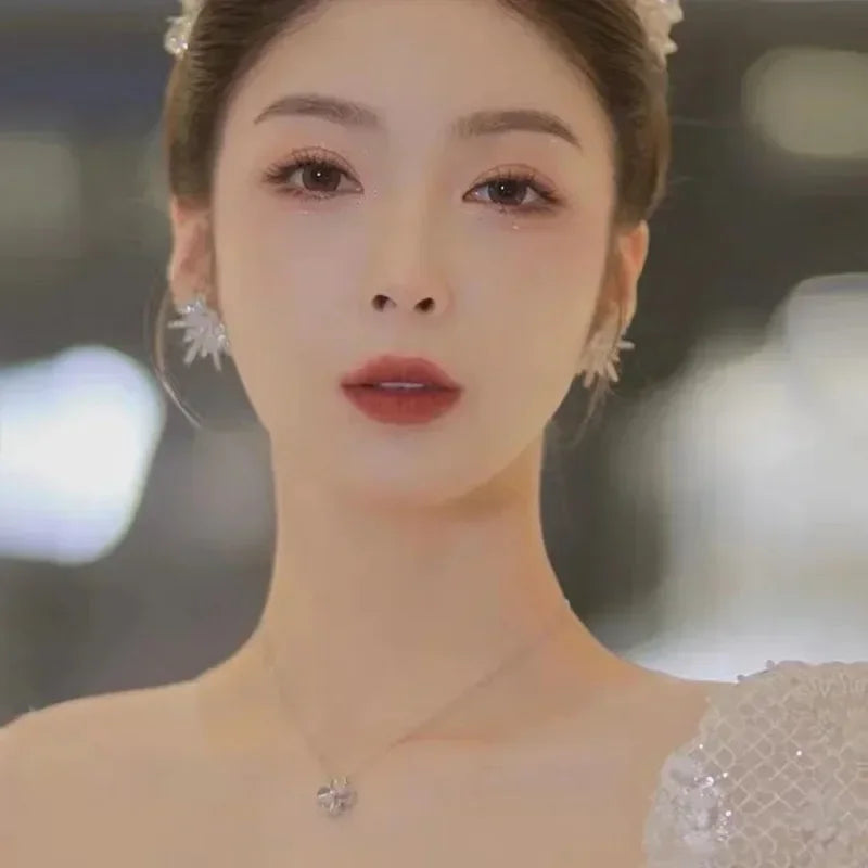 New Silver Stud Earrings with Bling Zircon Stone