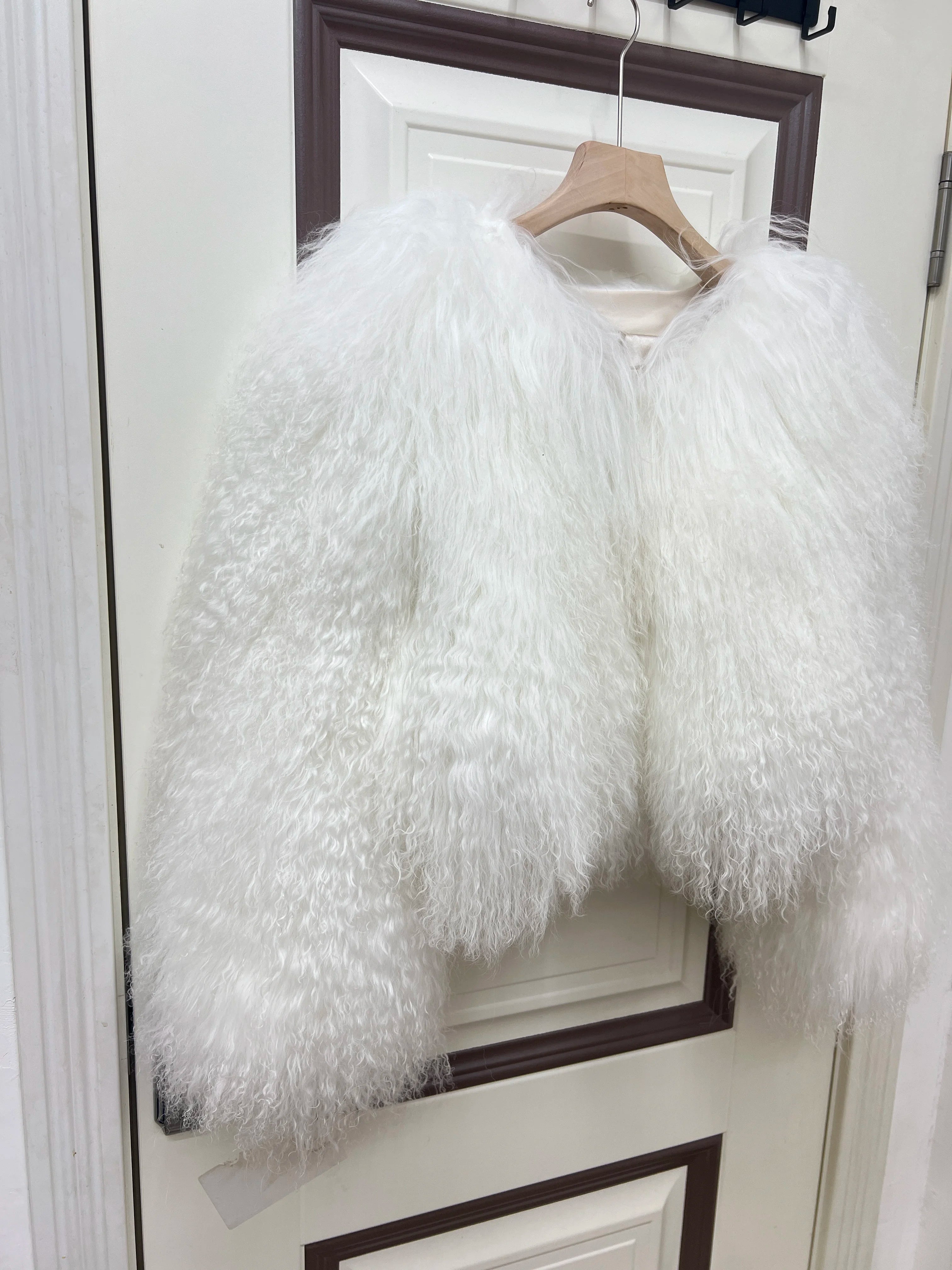 New Style Genuine Mongolian Tanned Sheepskin Coat