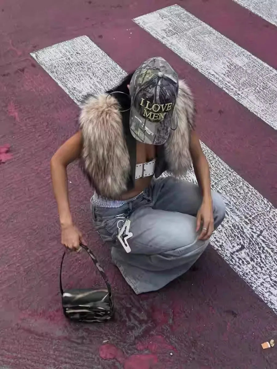 TWOTWINSTYLE V Neck Sleeveless Patchwork Fur Top