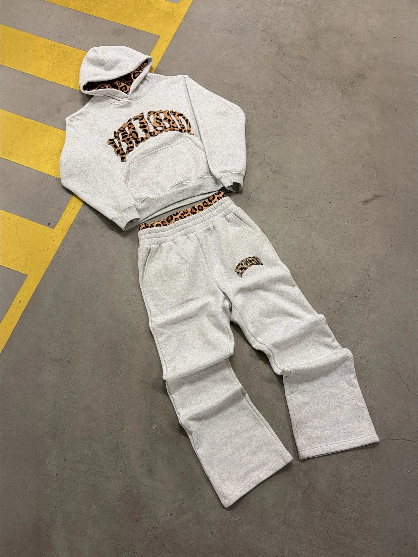 Leopard Print Embroidery Patch Sportswear Set