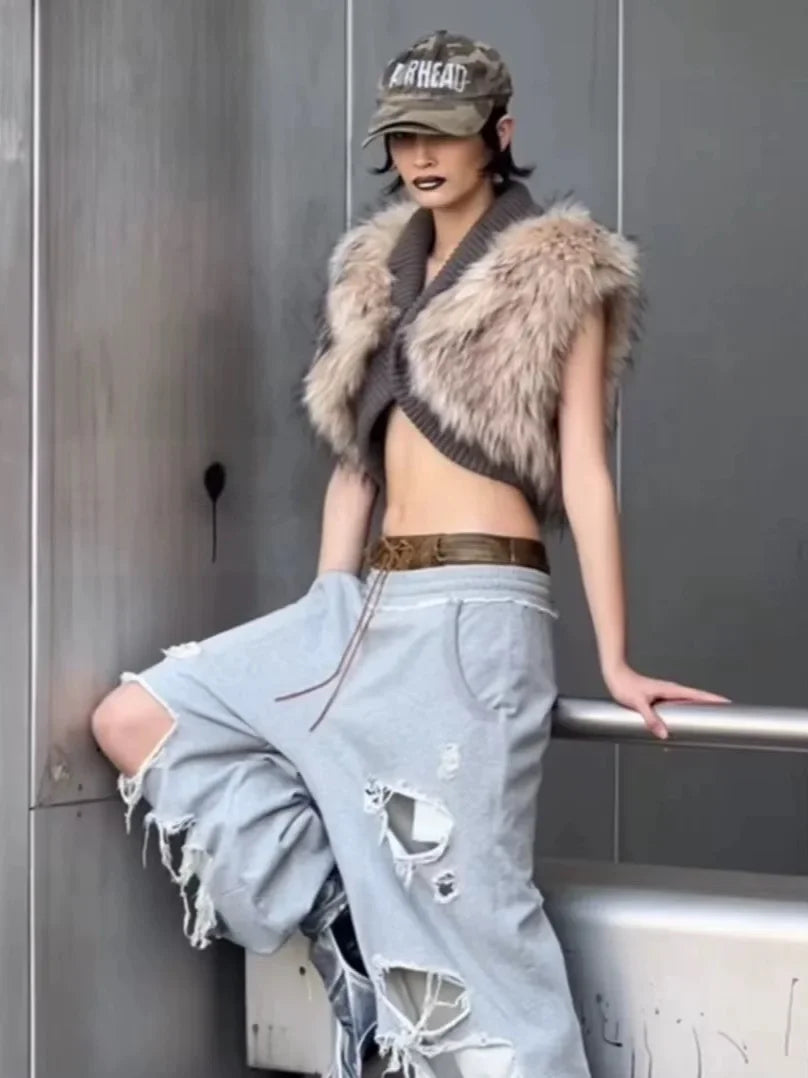 TWOTWINSTYLE V Neck Sleeveless Patchwork Fur Top