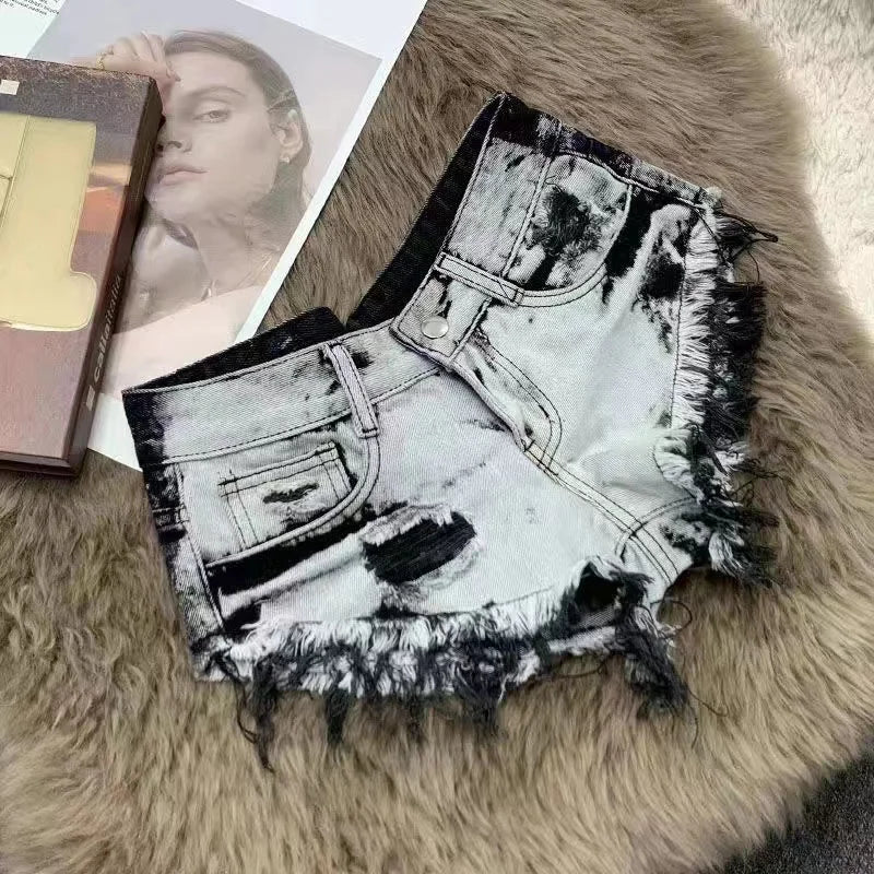 Slimming Skinny Denim Jorts