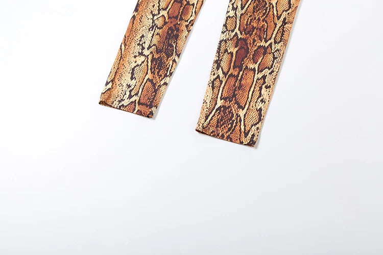 Weird Puss Sexy Snake Print Set