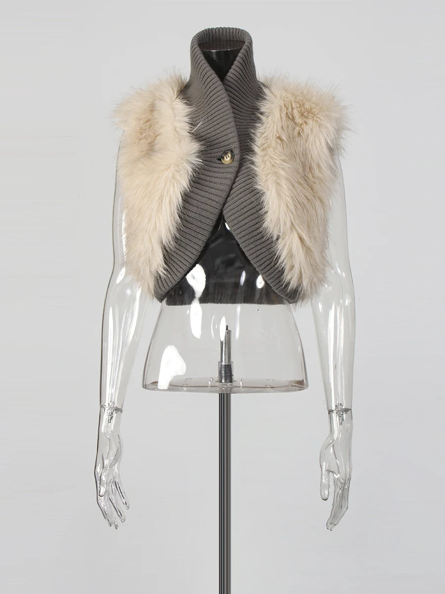 TWOTWINSTYLE V Neck Sleeveless Patchwork Fur Top