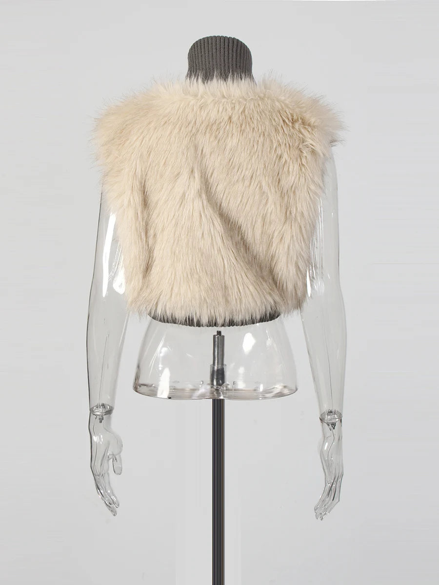 TWOTWINSTYLE V Neck Sleeveless Patchwork Fur Top