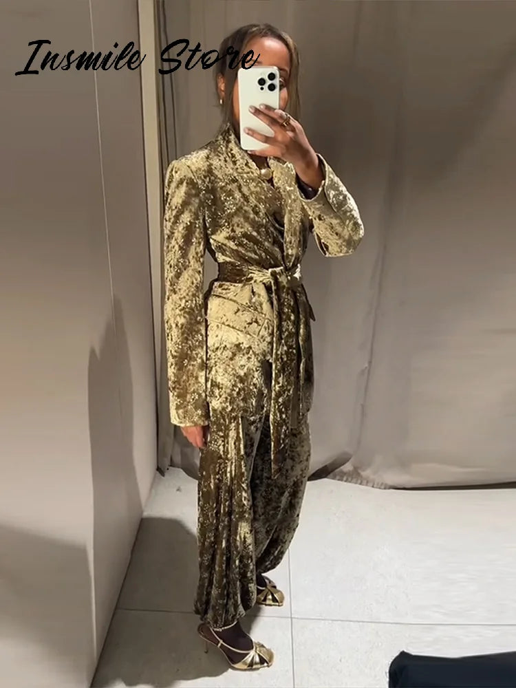 Velvet Lapel Belt Suit
